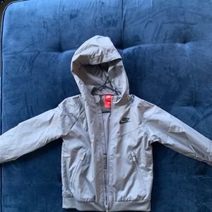 Boys Nike gray rain jacket size 4T New
